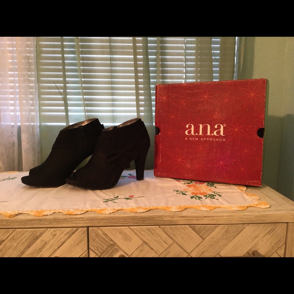 Black Dress Booties